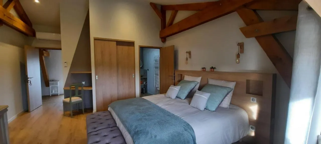 Bel Aujourd'Hui Spa Sauna Cordelle Bed & Breakfast